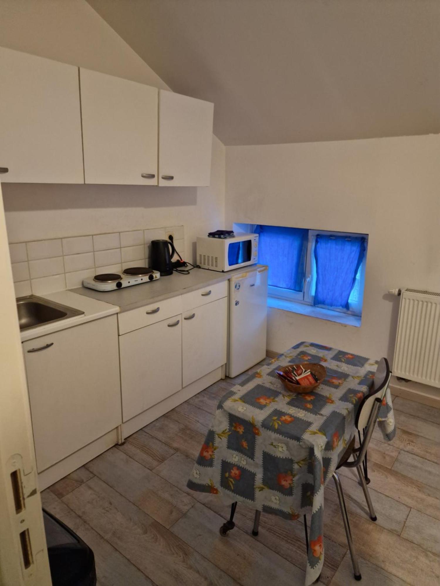 Residence Mantekila Marcinelle Zimmer foto